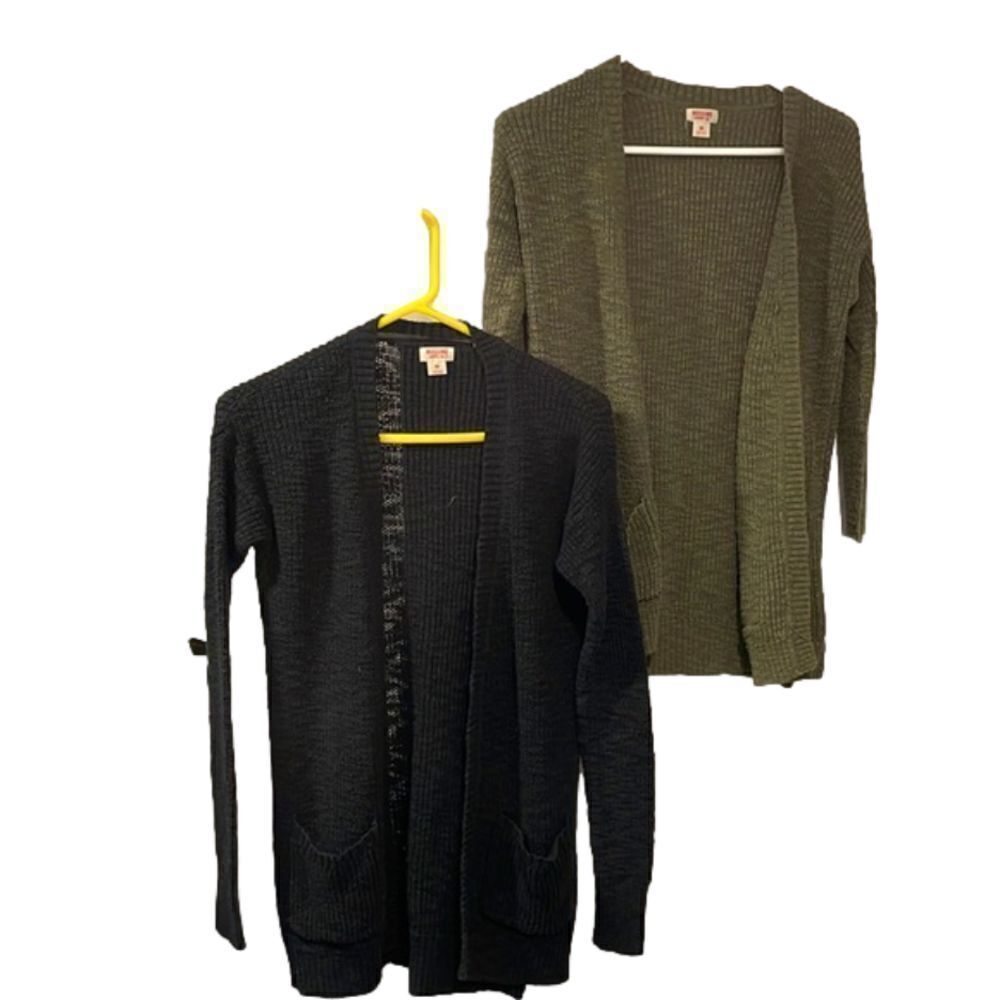 - Lot of two most Massimo supply Company sweaters size XS - Picture 1 of 7